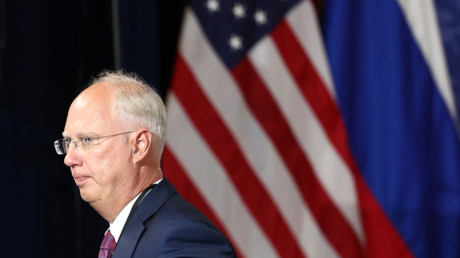 Enviado de Putin se burla de respuesta de Europa sobre Groenlandia: "EE.UU. debería empezar a temblar"