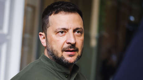 Ex primer ministro de Ucrania: Zelenski ayudó a huir a los implicados en un megaescándalo de corrupción