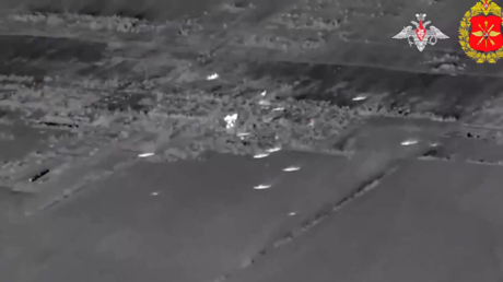 VIDEO: 'Granizo' ruso arrasa posiciones enemigas