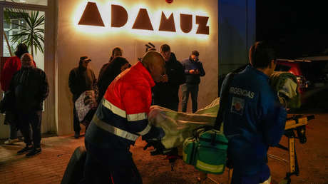 "Pasó un tren por al lado y se movió todo": Bloguero dice cómo vivió el trágico accidente ferroviario en España