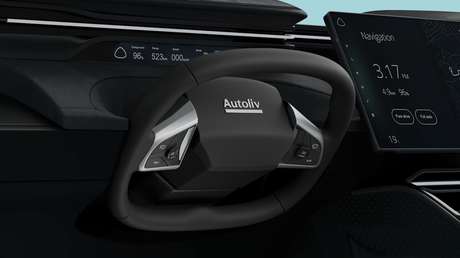 VIDEO: Se presenta el primer volante retráctil para coches autónomos