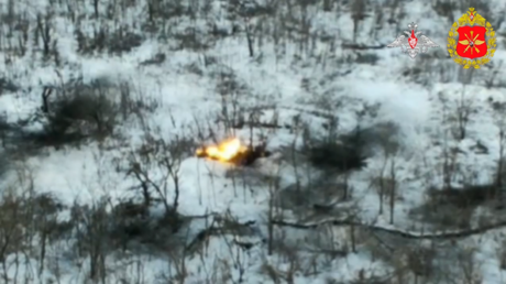 VIDEO: Artillería rusa destruye un búnker ucraniano