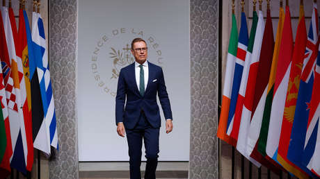 "Ir a la sauna y tomar un baño helado": El inesperado consejo del presidente finlandés a Trump sobre Groenlandia