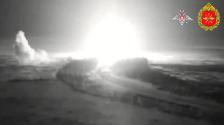 VIDEO: Lanzacohetes ruso arrasa con posiciones ucranianas