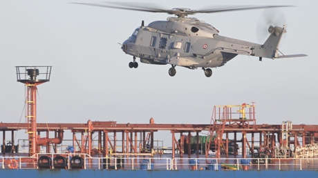 Macron anuncia la detención en el Mediterráneo de un petrolero procedente de Rusia