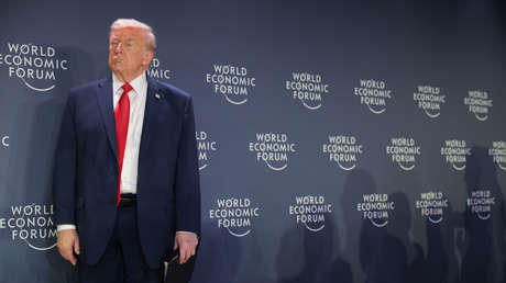 "Tenemos todas las cartas": Trump amenaza con una "gran represalia" contra Europa