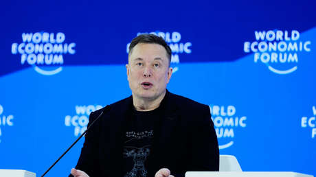 Musk: "China genera la mitad de la producción eléctrica anual de EE.UU. solo con energía solar"