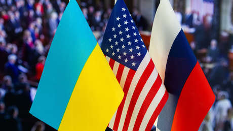 Ushakov da detalles sobre la próxima primera reunión trilateral de Rusia, EE.UU. y Ucrania en EAU