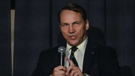 Polonia: "China practicaba la diplomacia del guerrero lobo, no funcionó, ahora es el turno de EE.UU."