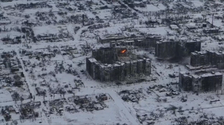 VIDEO: Tropas de drones rusas expulsan al enemigo de todos lados