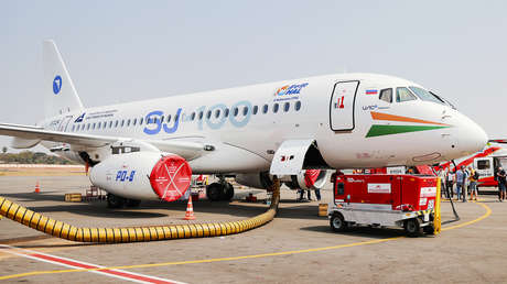 VIDEO: Dos aviones rusos aterrizan en la India con novedosas tecnologías aeronáuticas