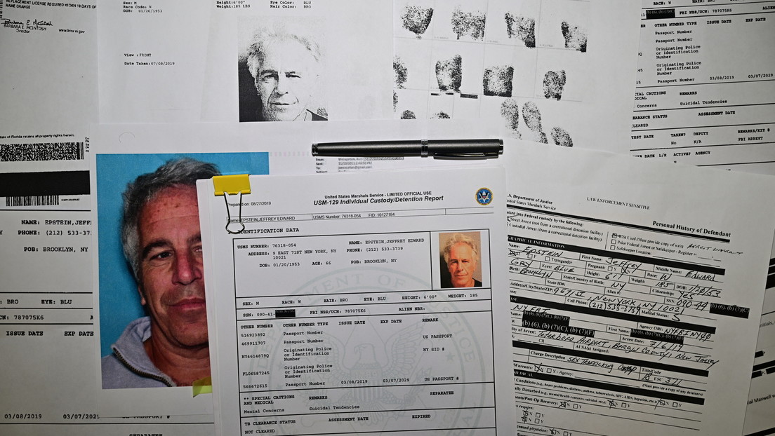 "Menciona a una niña de 9 años.": hablan los congresistas que han visto los archivos no censurados de Epstein