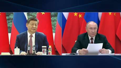 Putin mantiene una videoconferencia con Xi Jinping