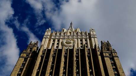 Zajárova: Kiev intenta compensar sus fracasos en el campo de batalla con atentados contra civiles rusos