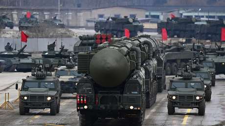 Lavrov: Rusia dará una respuesta militar por todos los medios en caso de un ataque europeo