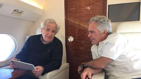 "Abrimos la puerta a un caballo de Troya": Esposa de Noam Chomsky comenta vínculos con Epstein