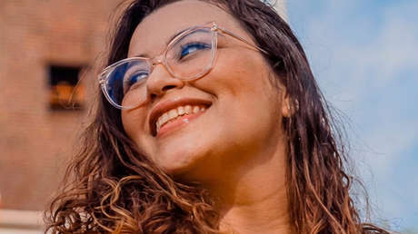 Mujer muere luego de percibir un olor "anormal" en el agua de una piscina en Brasil