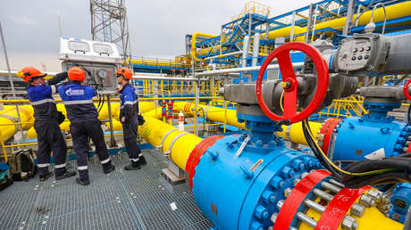 Lavrov: "Trump contactó con todos los países que compran petróleo y gas rusos"