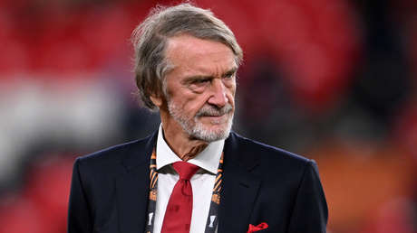 "El Reino Unido ha sido colonizado por inmigrantes", afirma copropietario del Manchester United