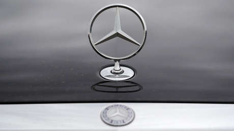 Las ganancias de Mercedes-Benz se desploman a la mitad: ¿qué ocurre?