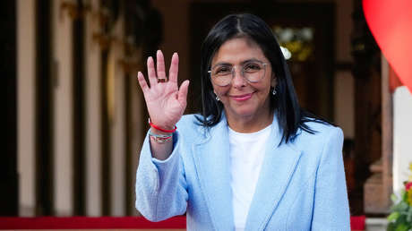 VIDEO: Delcy Rodríguez visita instalaciones petroleras junto al secretario de Energía de EE.UU.