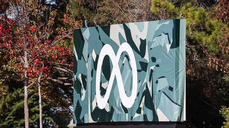 Meta patenta IA para que usuarios de redes sigan 'activos' después de la muerte