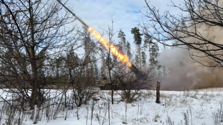VIDEO: Potencia 'huracanada' del Ejército ruso arrasa tropas enemigas