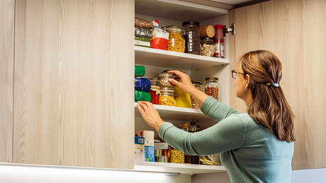 Gana millonaria indemnización después de que un popular producto de cocina le dañara los pulmones