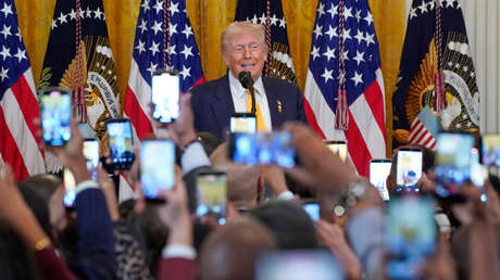 Trump pone fecha límite para llegar a un acuerdo con Irán