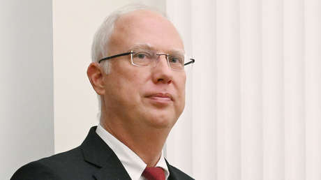 Enviado del Kremlin: "Hungría lucha por su pueblo mientras la UE y Ucrania interfieren en sus elecciones"