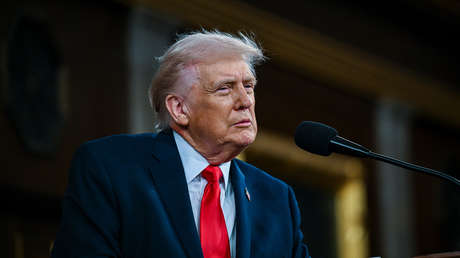 Trump sobre posible uso de fuerza contra Irán: "Me encantaría no utilizarla, pero a veces hay que hacerlo"