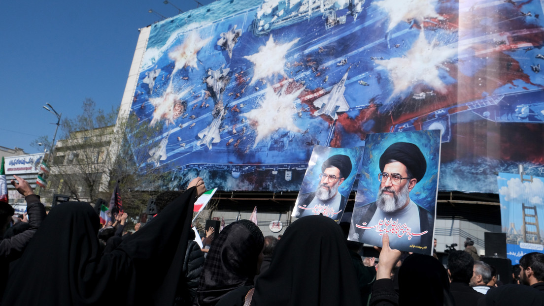 FT: Irán ataca bases de EE.UU. bajo un plan ideado por el líder supremo antes de su muerte