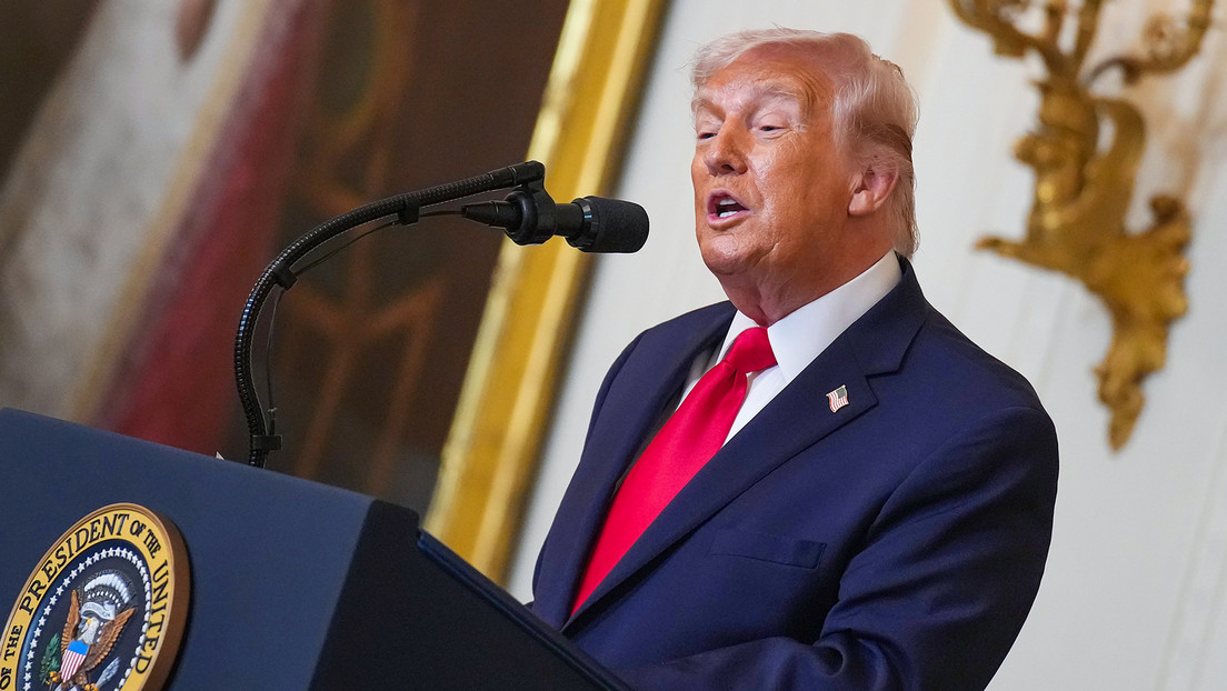 Trump revela cuál es su apuesta para desbloquear el estrecho de Ormuz