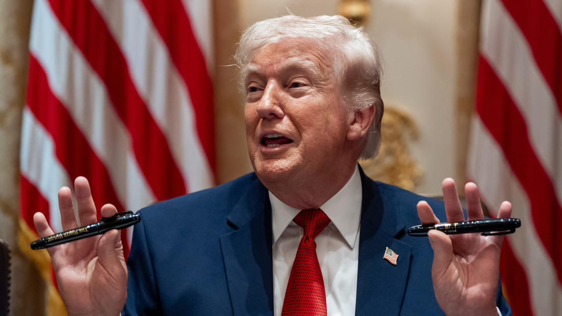 Trump anuncia la suspensión del "plazo de destrucción de las plantas energéticas" de Irán por este período