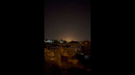 VIDEO: Misiles iraníes impactan una base estadounidense en Baréin