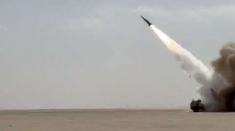 EE.UU. muestra múltiples ataques con misiles en su agresión a Irán (VIDEO)