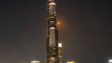 VIDEO: Interceptan misil iraní en las proximidades del Burj Khalifa