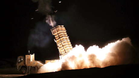 Irán afirma haber derribado tres cazas estadounidenses