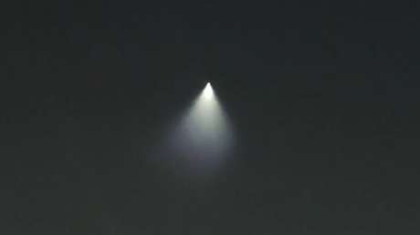 VIDEO: Irán lanza un misil superpesado de nueva generación hacia una de las bases de EE.UU.