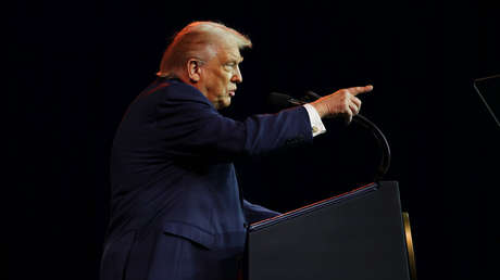 Trump amenaza con próxima "represalia" tras el ataque contra la Embajada de EE.UU.