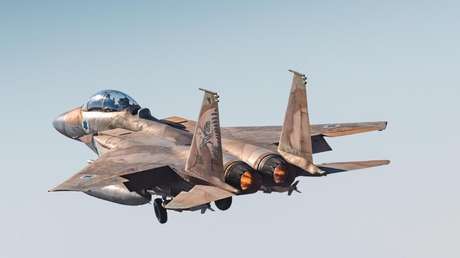 Las FDI atacan docenas de centros de comando en Irán