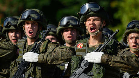 Putin fija por decreto la composición numérica de las Fuerzas Armadas de Rusia