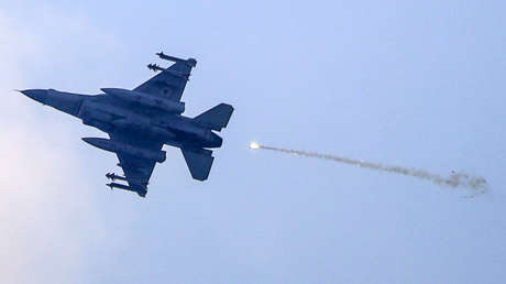 Israel lanza ola de bombardeos a gran escala contra Teherán