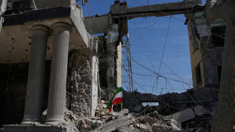 EE.UU. dice haber atacado "al equivalente iraní del Comando Espacial"