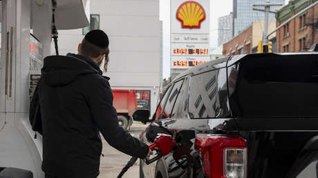 La gasolina en EE.UU. alcanza su precio más alto durante presidencias de Trump