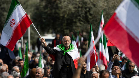 Irán: "Jamás nos doblegaremos ante la fuerza"