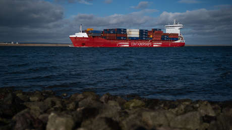 Trump: EE.UU. "observará con gran firmeza" la situación en los estrechos