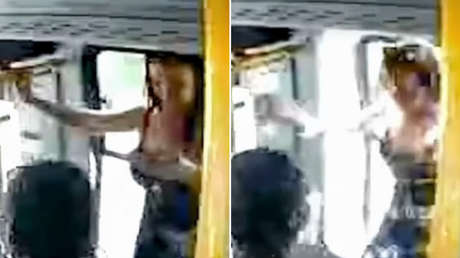 Trágico viaje en bus termina con una ventana suelta y una mujer en la ruta (VIDEO)