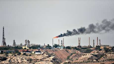 Trump amenaza con destruir "la joya de la corona" petrolífera iraní y pone esta condición