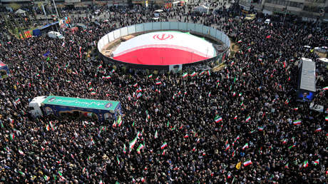 VIDEO: Irán se despide de sus altos cargos asesinados en los recientes ataques de Israel